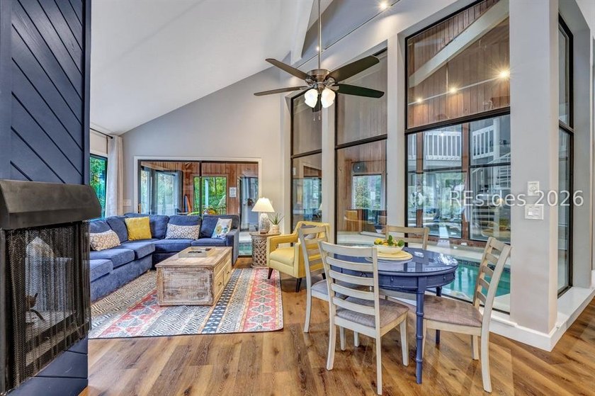 Unique home with a covered, heated pool and bi-fold doors that - photo 30