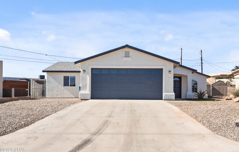 Welcome to 3665 Stanford Ct, a move in ready home with fresh - photo 2