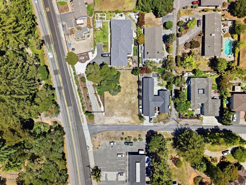 Rare Development opportunity in Santa Cruz. Flat 10,759sq. ft - photo 18