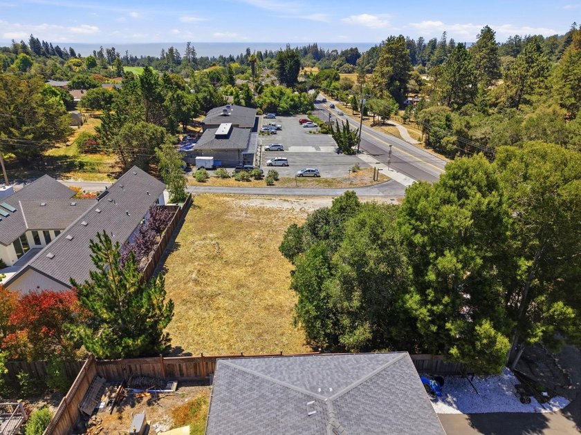 Rare Development opportunity in Santa Cruz. Flat 10,759sq. ft - photo 20