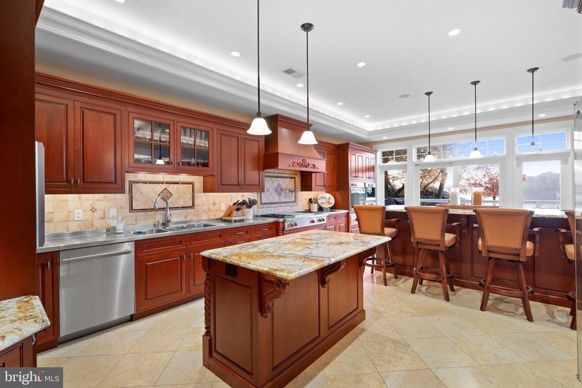 Welcome to your over 4500 sq ft dream waterfront on the deep - photo 31