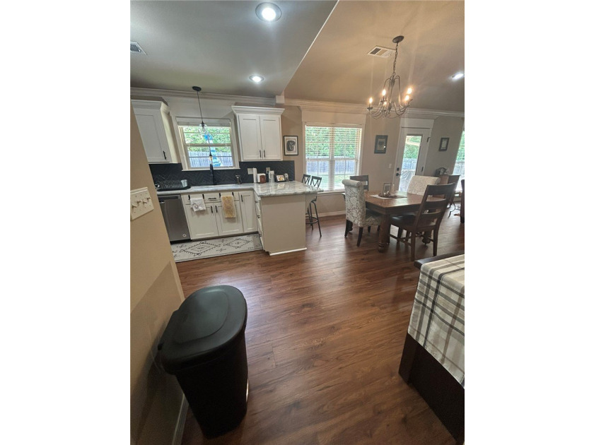 Welcome to 4120 N Hartford Ave, Russellville, AR-a property - photo 12