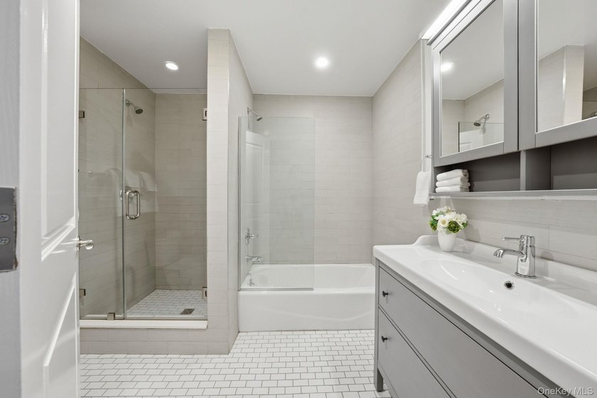 A newly gut-renovated boutique condominium offering - photo 12