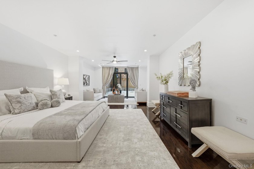 A newly gut-renovated boutique condominium offering - photo 13