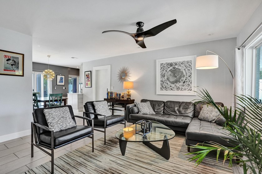 Welcome to this charming single-family residence located in East - photo 7