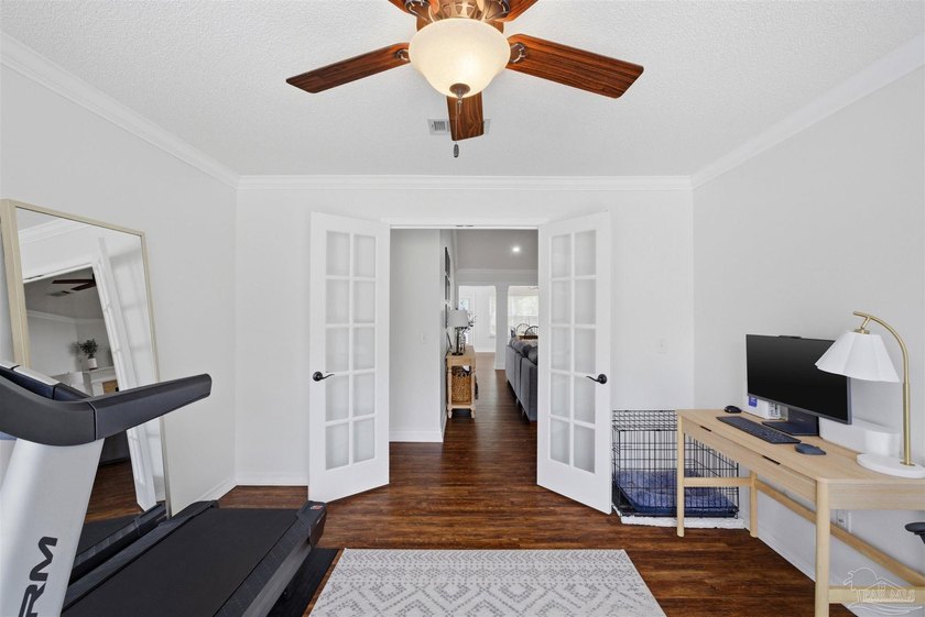 PRICE IMPROVEMENT* Discover an open and inviting floor plan in - photo 12