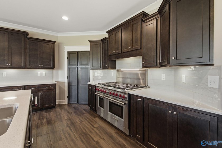 Rare opportunity to own a custom full-brick home on 20 - photo 19