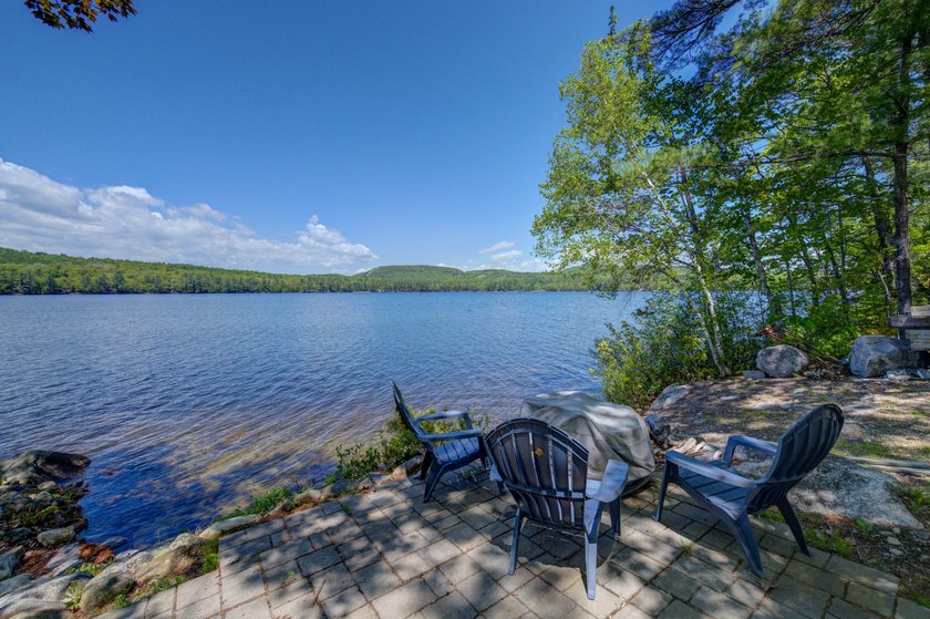 This stunning open concept home is designed for both relaxation - photo 39