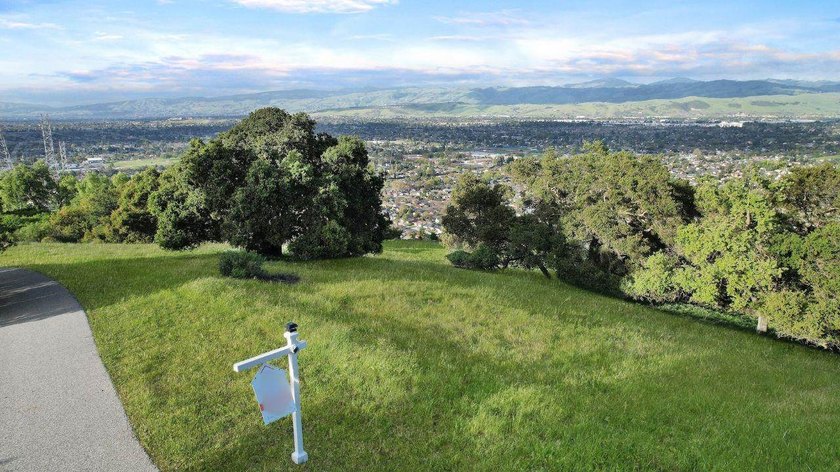 Escape the hustle and bustle of Silicon Valley and embrace - photo 25