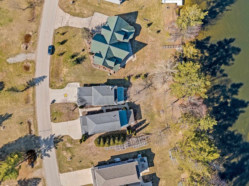 Condo MLS #50324036. Level lot with sandy frontage on popular - photo 33