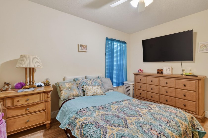 BETTER THAN NEW CONSTRUCTION 2018 CBS - with SOLAR panels PAID - photo 50