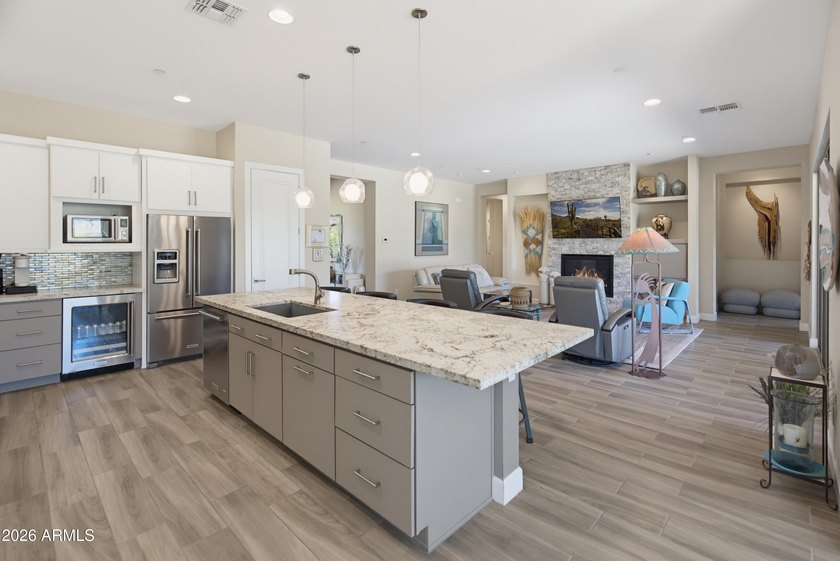 Experience Arizona luxury living in the prestigious gated - photo 14