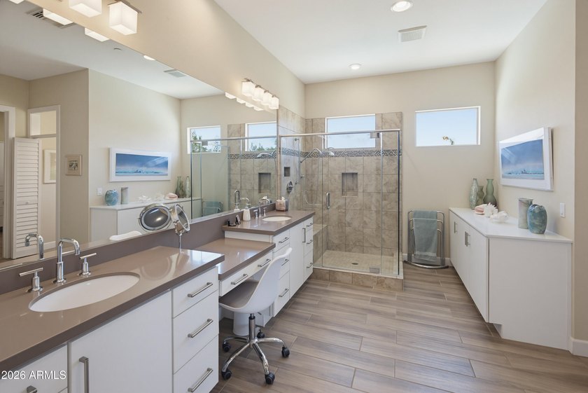 Experience Arizona luxury living in the prestigious gated - photo 29
