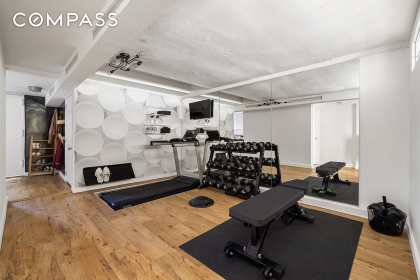 This meticulously renovated townhouse at 17-05 Willoughby Avenue - photo 9