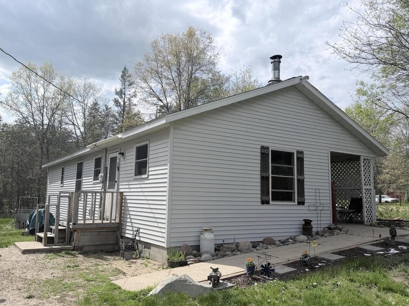 Charming 4-bedroom, 1-bath handicap accessible home nestled on a - photo 3