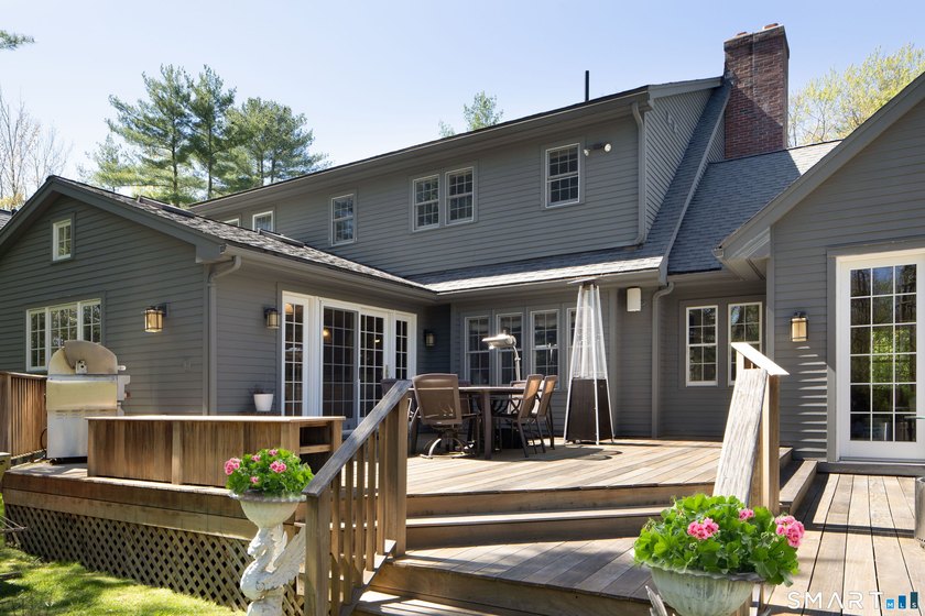 The Ultimate Entertainer's Estate! If your life centers around - photo 18