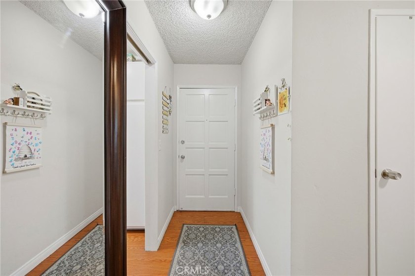 Welcome to this inviting 2-bed/ 2-bath condo the desirable Casa - photo 10