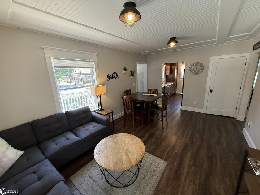 Completely renovated down to the studs, this beautiful turnkey - photo 8