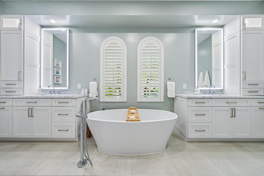Beautiful move-in ready home offers the perfect blend of space - photo 15