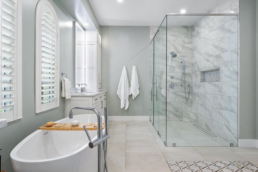 Beautiful move-in ready home offers the perfect blend of space - photo 16