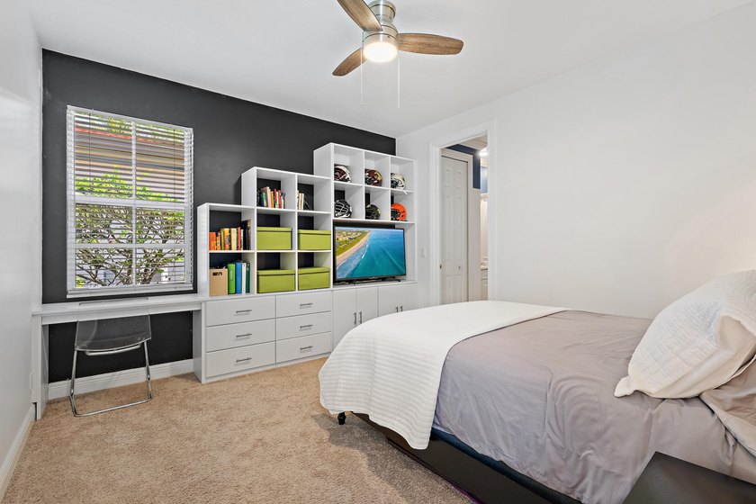 Beautiful move-in ready home offers the perfect blend of space - photo 18