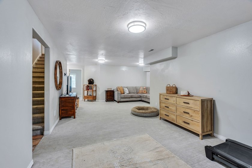 Impeccably improved American Fork home boasts 1/3 acre lot with - photo 27