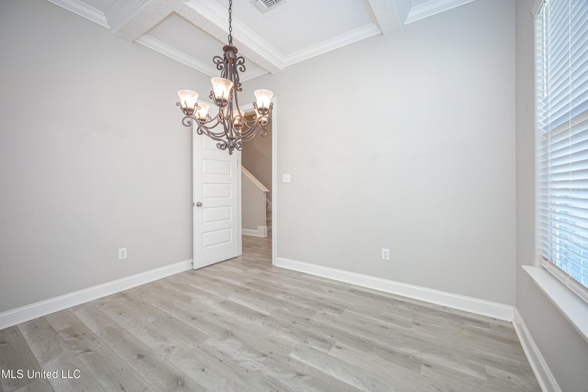 Welcome to 104 Westwind Court in the heart of Ocean Springs! - photo 9