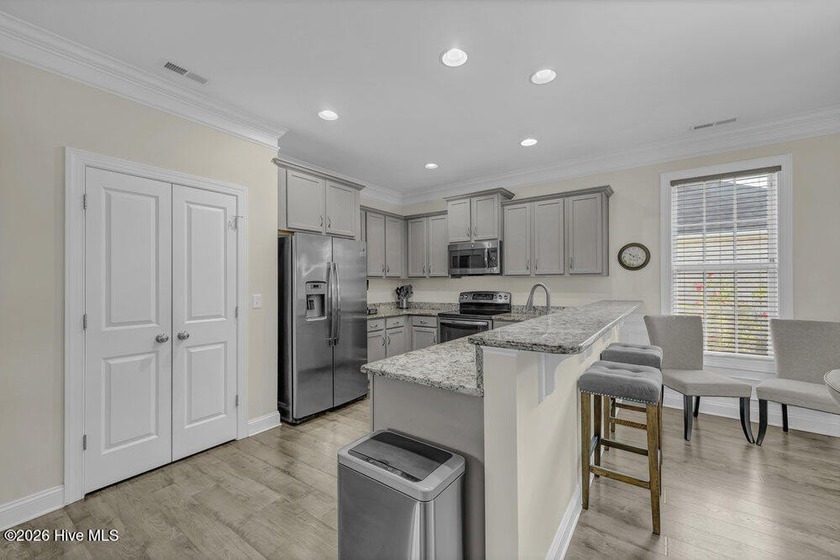 A beautifully upgraded residence in Waterford of the Carolinas - photo 12