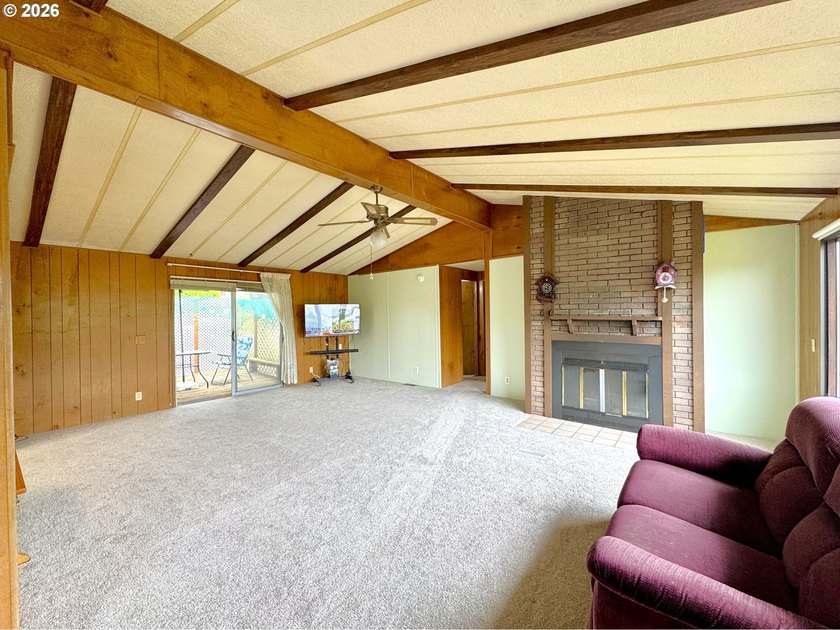 OCEAN PEAK, WALK-TO-THE-BEACH Coastal Retreat on .19 Acres - photo 13