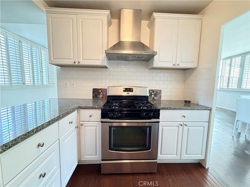 EXCEPTIONAL VALUE ALONG THE COAST. Purchase comes with Renter - photo 6