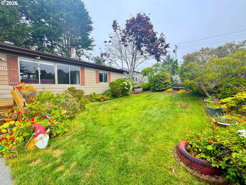 OCEAN PEAK, WALK-TO-THE-BEACH Coastal Retreat on .19 Acres - photo 42
