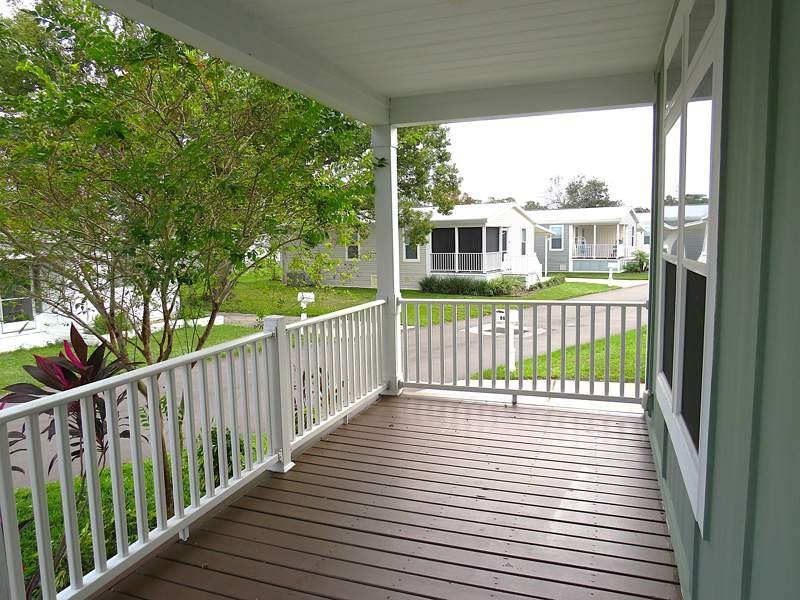 This beautifully maintained 1355 square feet manufactured home - photo 5