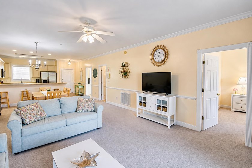 Welcome to Magnolia Pointe, one of Myrtle Beach's most desirable - photo 12