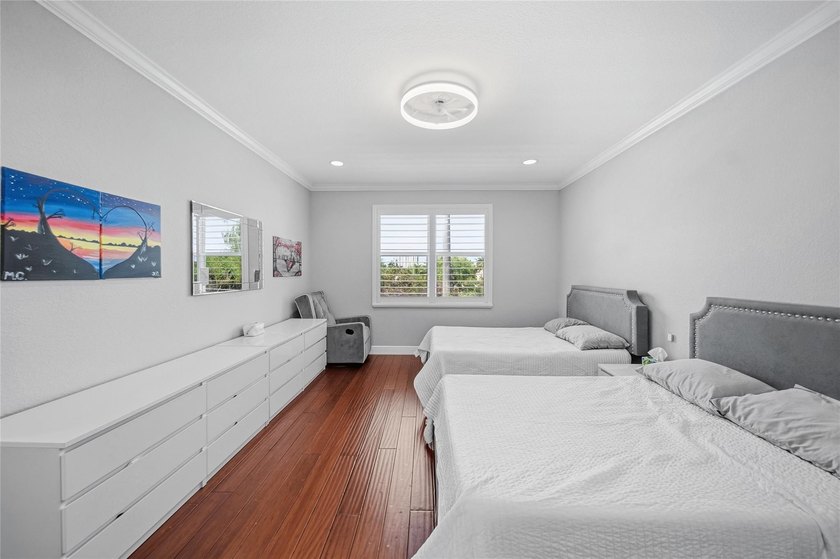 Beautiful 4-bedroom, 2.5-bath two-story single-family home - photo 27