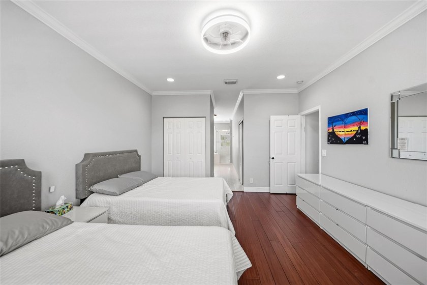 Beautiful 4-bedroom, 2.5-bath two-story single-family home - photo 29