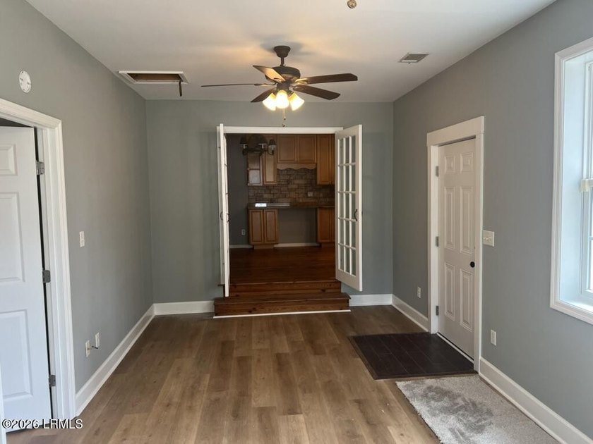 **Charming 4-Bedroom 3 Bath Ranch Home in Beaufort** Discover - photo 11