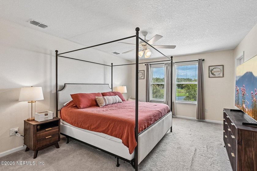 Move right into this beautifully maintained, one-owner townhome - photo 15