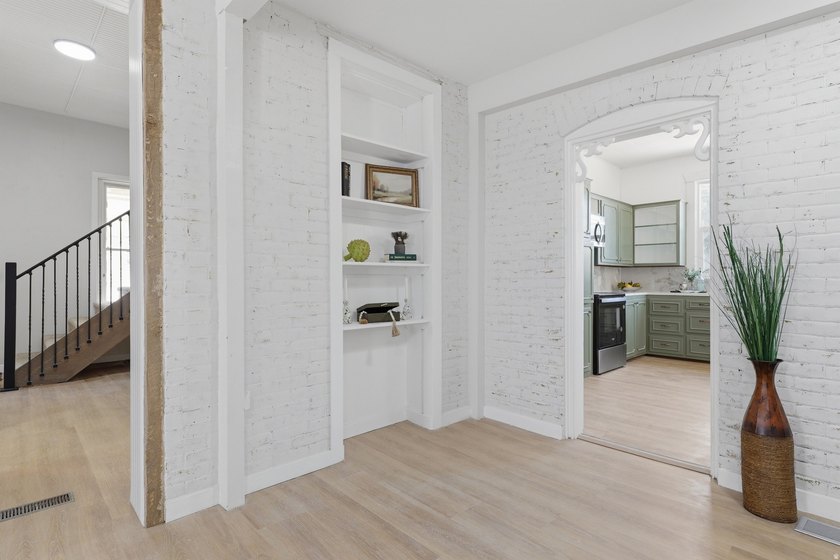 Historic charm meets modern convenience in this unique property - photo 21