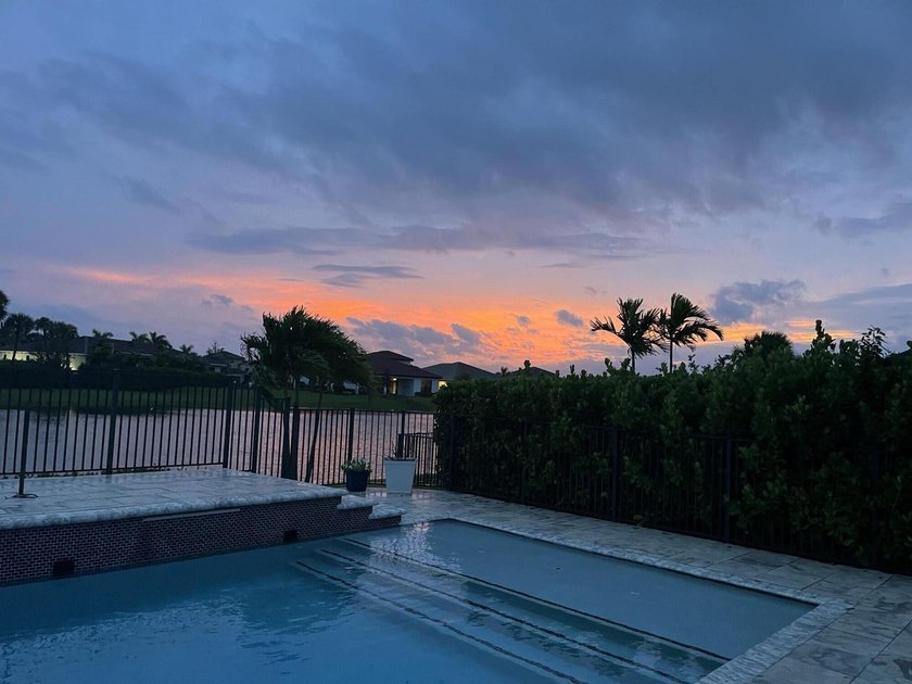 Stunning 3 bedroom home in PGA Verano. Featuring a 15x30 premium - photo 16
