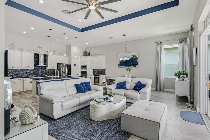 Stunning 3 bedroom home in PGA Verano. Featuring a 15x30 premium - photo 19