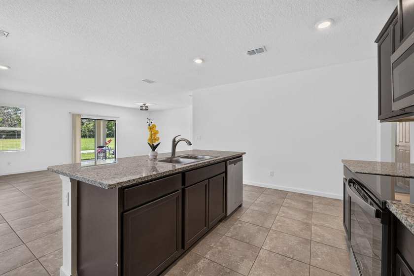 Welcome to resort style living in the beautiful sought after St - photo 20