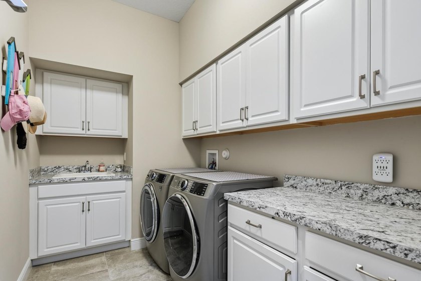 Stunning 3 bedroom home in PGA Verano. Featuring a 15x30 premium - photo 33