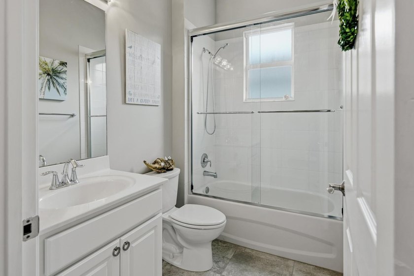 Stunning 3 bedroom home in PGA Verano. Featuring a 15x30 premium - photo 36