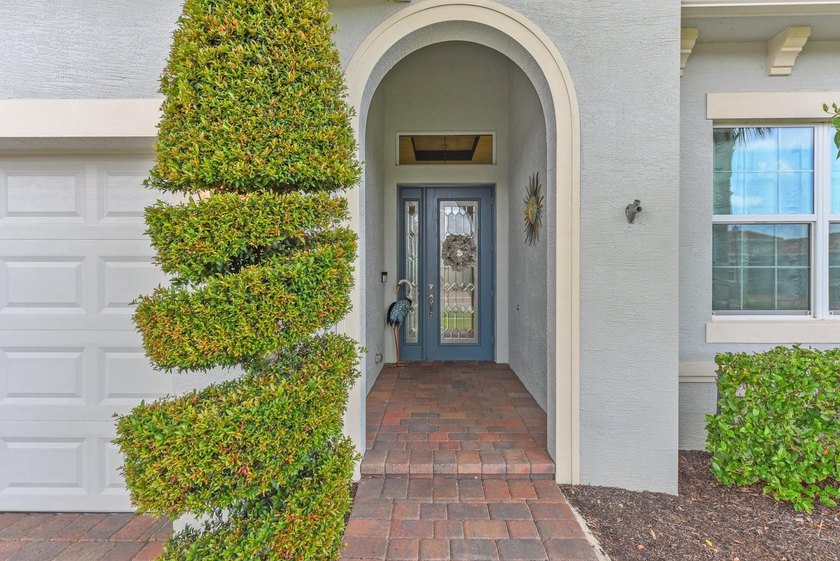 Stunning 3 bedroom home in PGA Verano. Featuring a 15x30 premium - photo 38