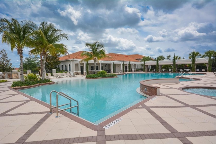 Stunning 3 bedroom home in PGA Verano. Featuring a 15x30 premium - photo 44