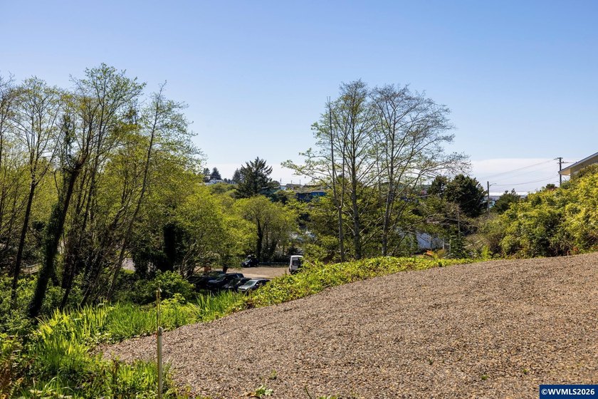Discover the perfect opportunity to build your dream coastal - photo 6