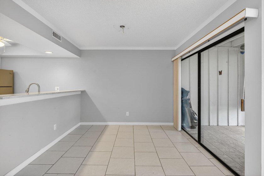 Beautiful first-floor corner unit in the resort-style community - photo 14