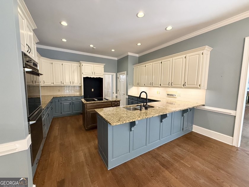 Lakeside Living at Its Finest! This captivating custom-built - photo 19