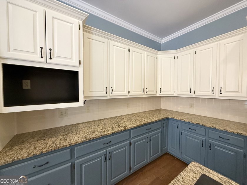 Lakeside Living at Its Finest! This captivating custom-built - photo 25
