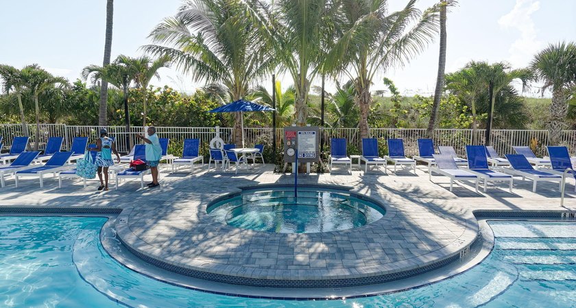 Beautiful first-floor corner unit in the resort-style community - photo 27